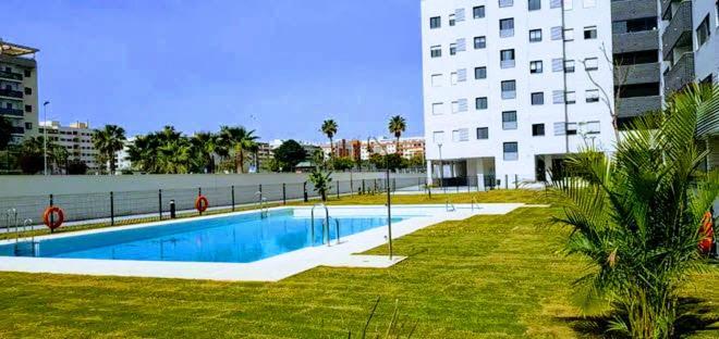 Atico Con Piscina Y Vistas Al Mar Habitat Litoral Appartement Málaga Buitenkant foto