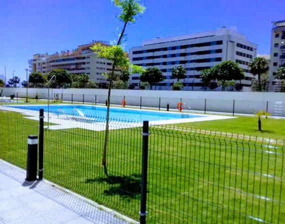 Atico Con Piscina Y Vistas Al Mar Habitat Litoral Appartement Málaga Buitenkant foto