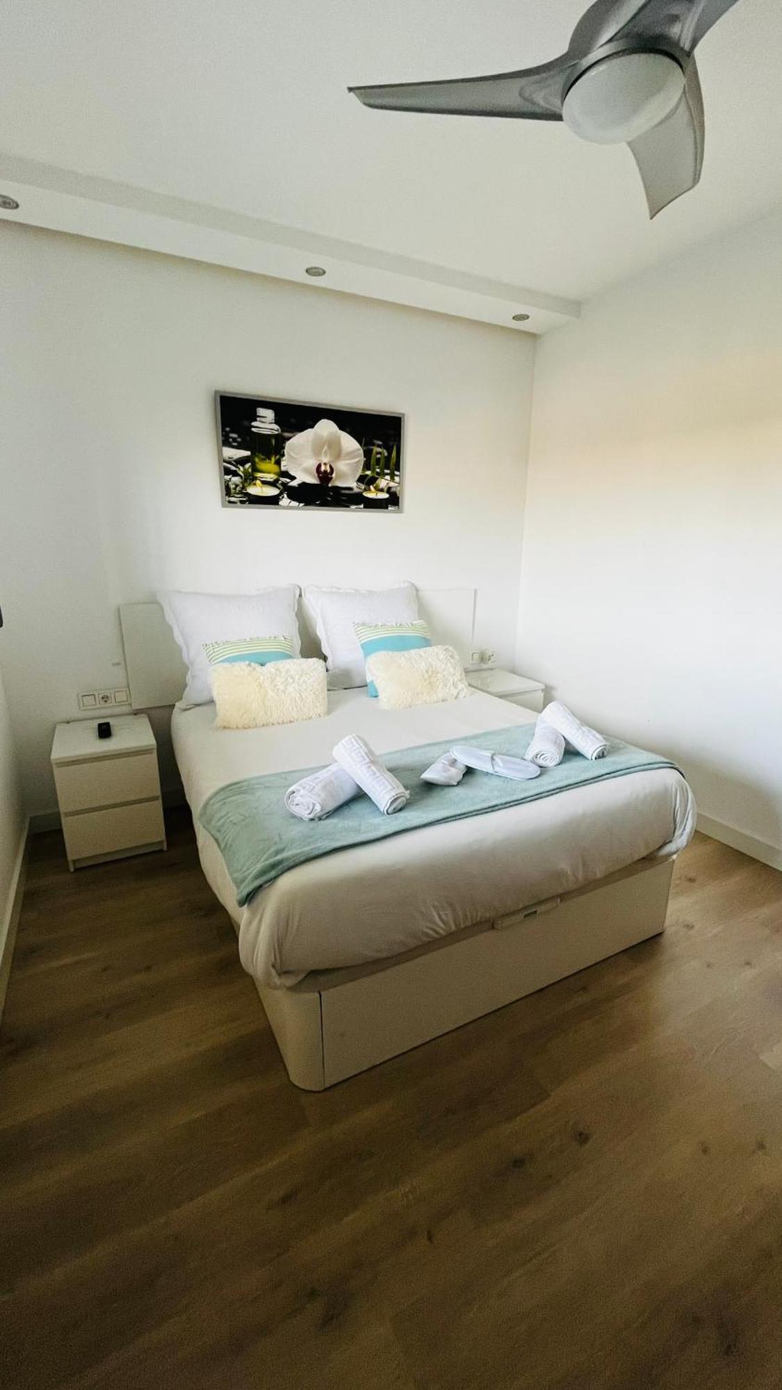 Atico Con Piscina Y Vistas Al Mar Habitat Litoral Appartement Málaga Buitenkant foto
