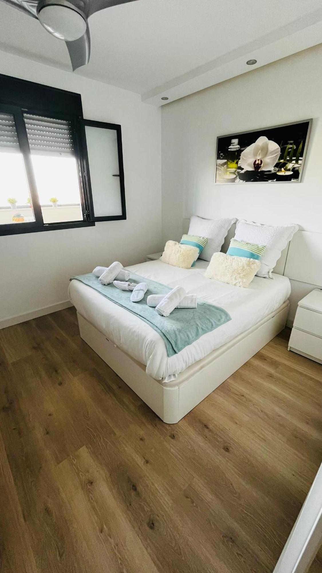 Atico Con Piscina Y Vistas Al Mar Habitat Litoral Appartement Málaga Buitenkant foto