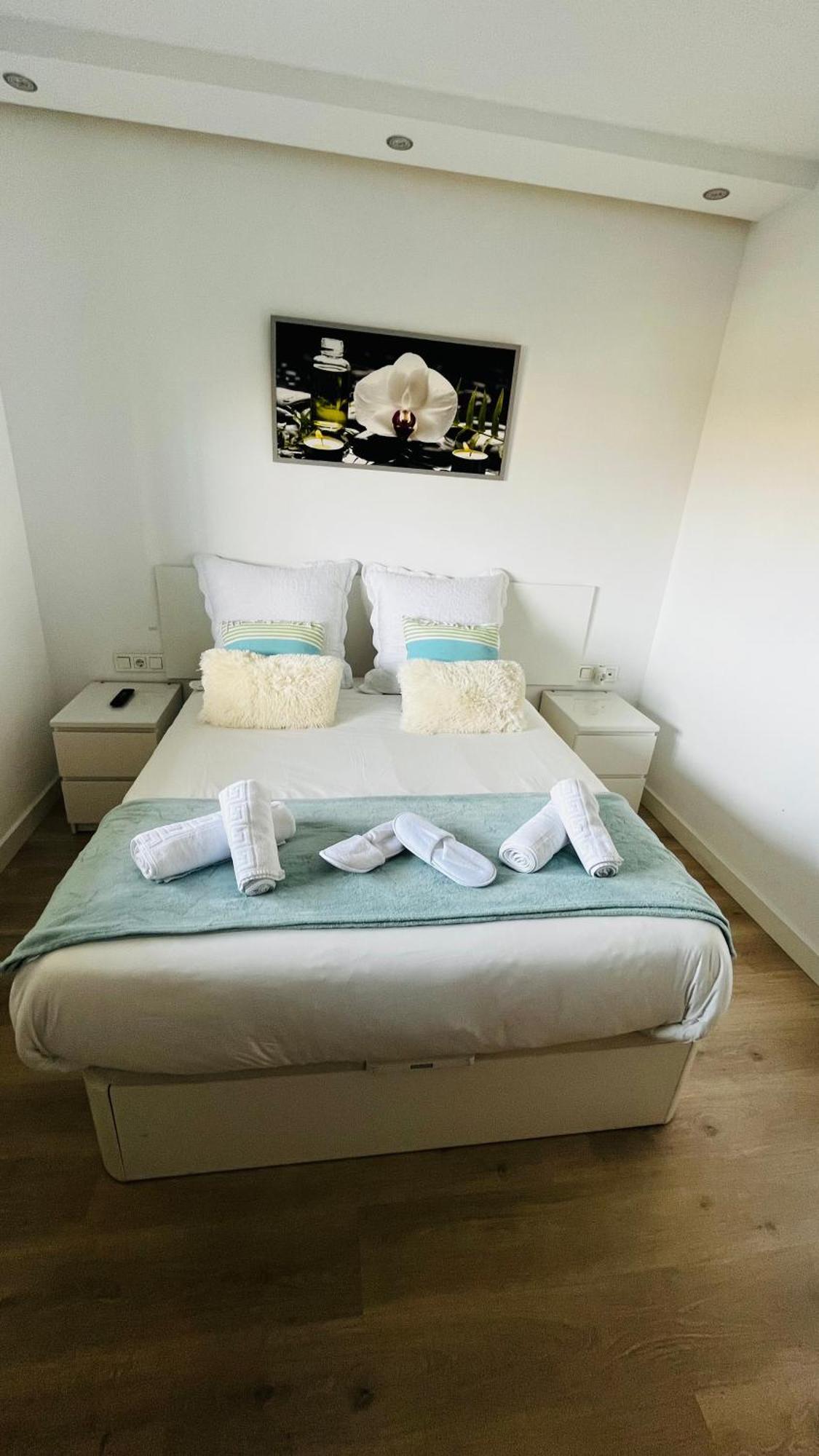 Atico Con Piscina Y Vistas Al Mar Habitat Litoral Appartement Málaga Buitenkant foto