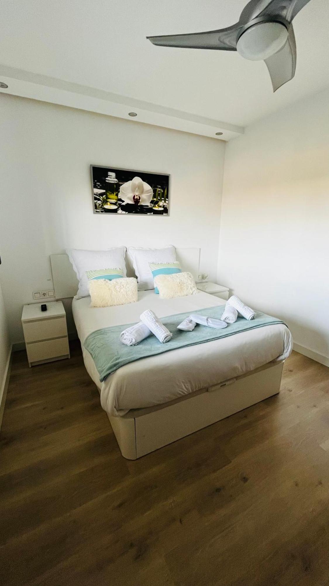Atico Con Piscina Y Vistas Al Mar Habitat Litoral Appartement Málaga Buitenkant foto
